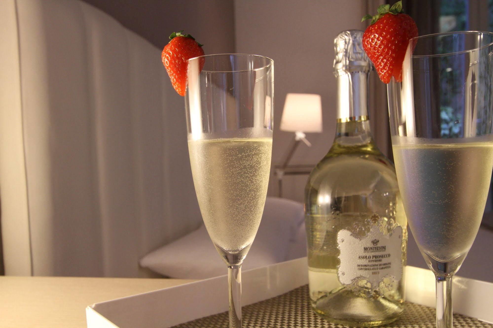 Soglow Business Class Hotel Molfetta Extérieur photo